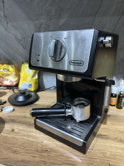 Кофемашина Delonghi