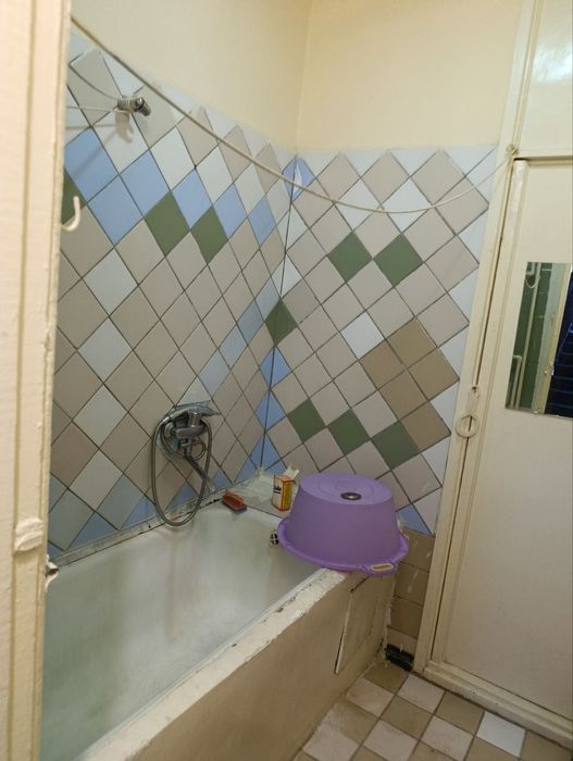 Сдается 1'2 комнатная квартира Юнусабаде 11