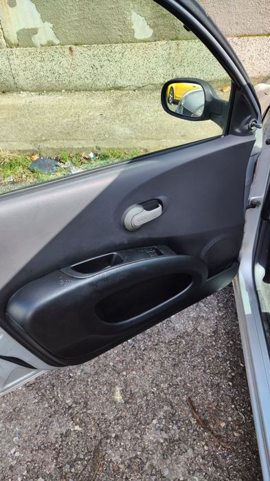 Нисан микра 1.2 на части