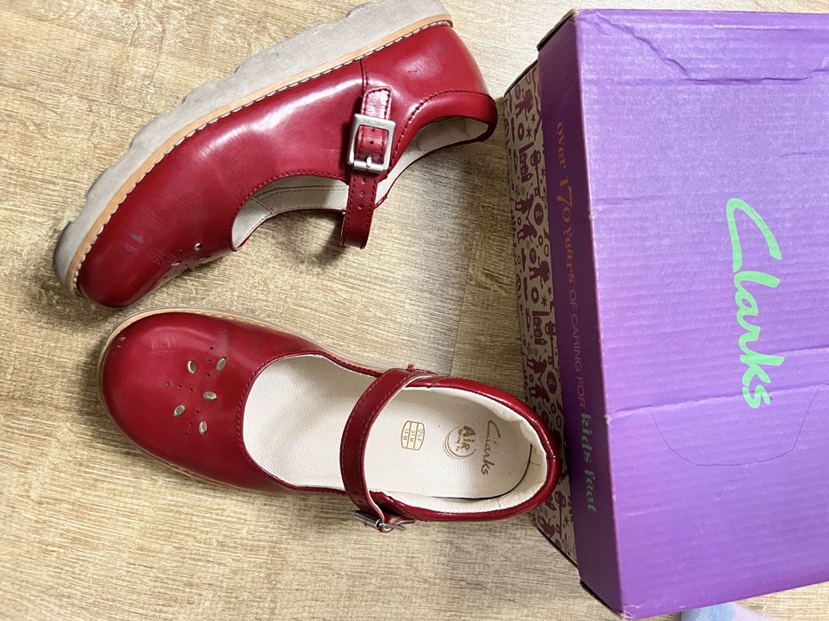 Clarks туфли для школы/сменка