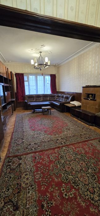 Продава 3-стаен апартамент, до Военна Академия