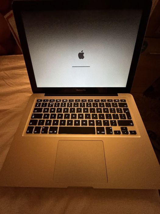 Laptop apple mac