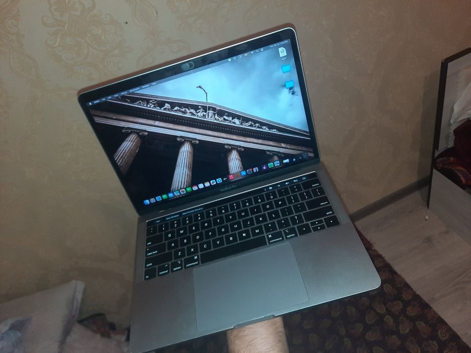 MacBook Pro 13" 2018