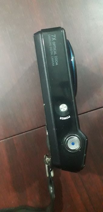 Цыфровой фотоаппарат Самсунг на запчасть