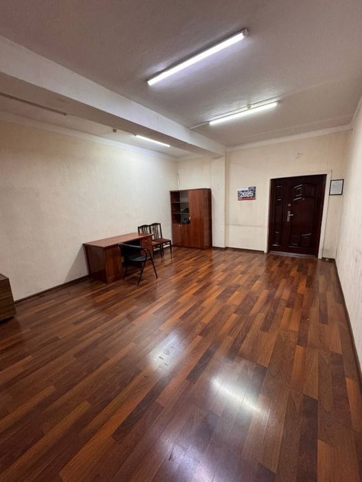 Аренда под офис 30кв м, 2минут от метро Айбек! 500 у.е