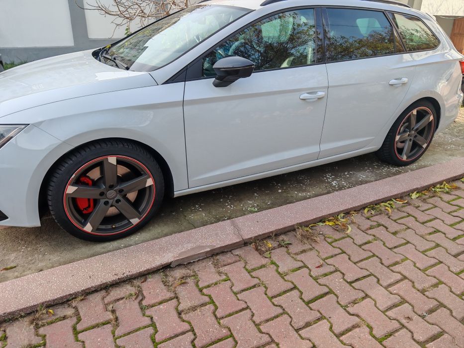 Jante 5x112 18" VW Seat Skoda Audi anvelope iarna 225 40 18 Goodyear