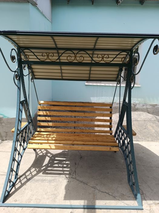 Саловий Качели.  loft. Turkestan