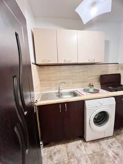 Apartamrnt cu o cameră de închiriat