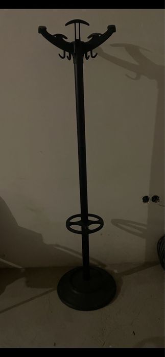 Вешалки для одежды