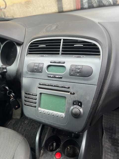 Dezmembrez Seat Altea 2006 1.9tdi 105cp BKC,HNV/JCX 5 tr,culoare LS5V