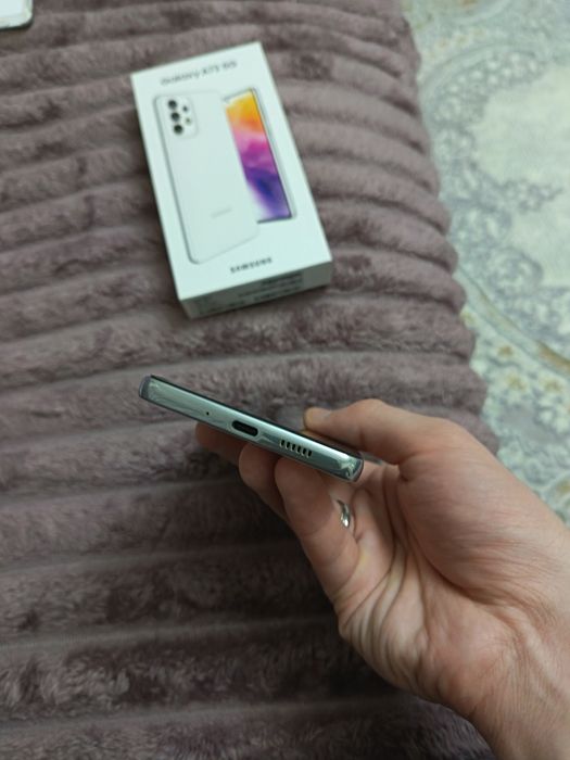 Продаётся телефон samsung a 73