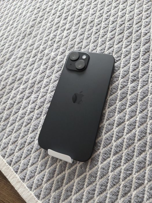 iPhone 15, 128GB, 5G, Black, 6 GB RAM