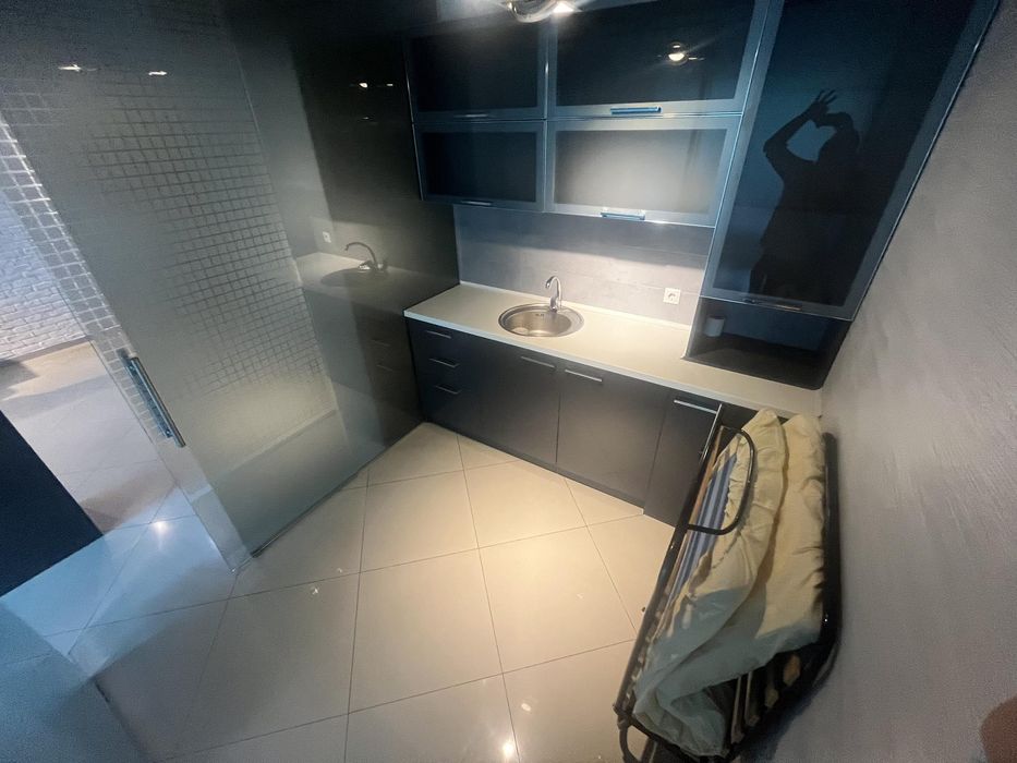 Дава се под наем Офис в Бургас, Лазур - 75 кв.м за 663 € - Снимка #3