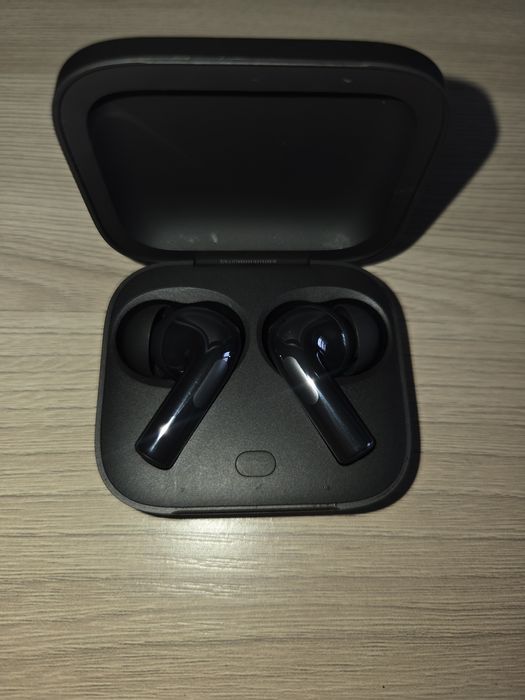 Продам беспроводные наушники ONE PLUS 3