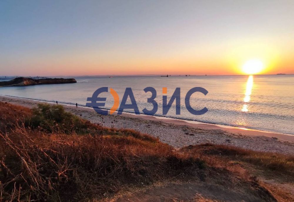 Апартамент с 2 спални в новата сграда „Трапезица до Елкабел“, гр.