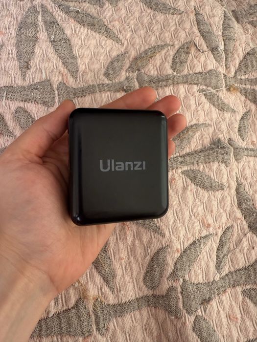 Продам петличку микрофон Ulanzi