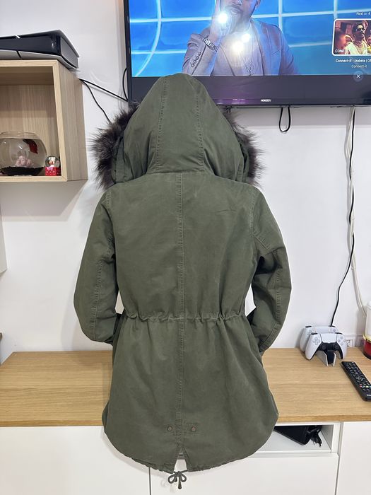 Ofertă!Parka 2in1 impecabilă