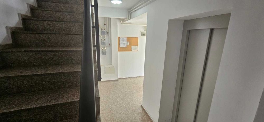 Inchiriez garsoniera cocheta Otopeni