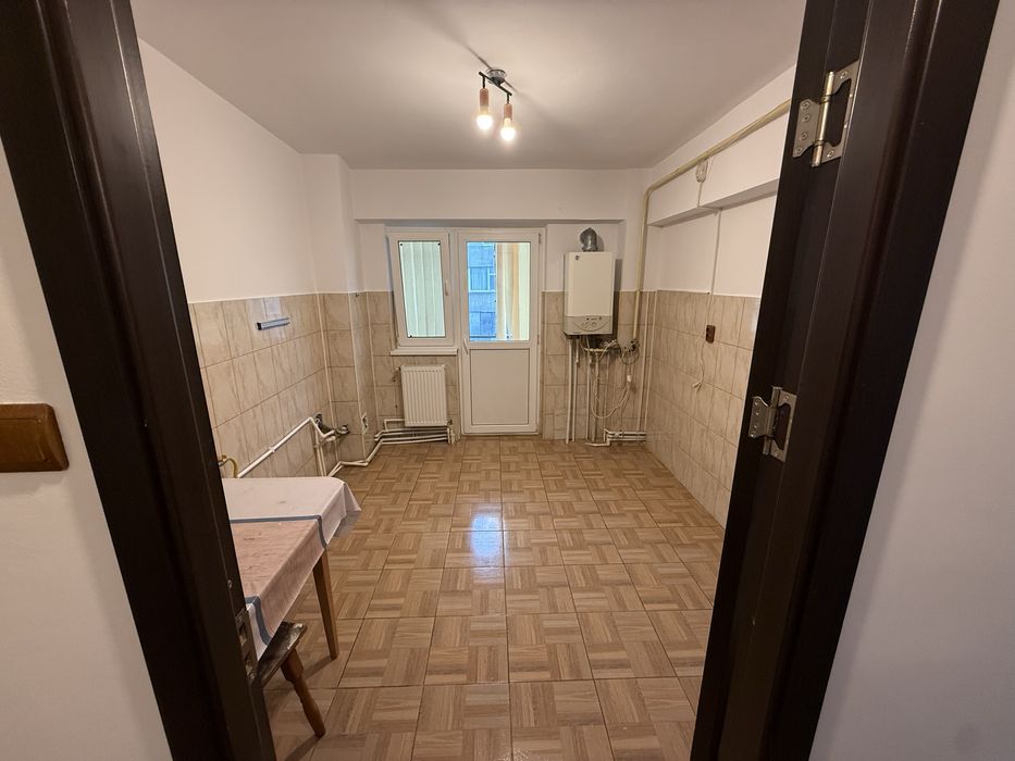 Apartament Brăila: 71 mp, 3 Camere, Strada Oborului