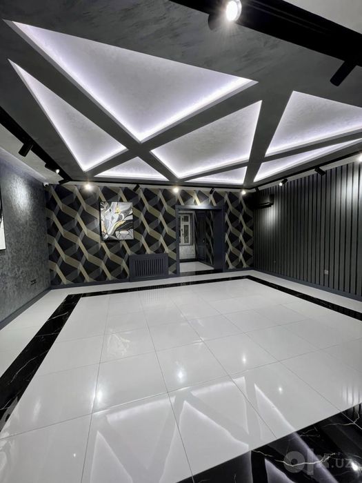 Аренда Срочно Hi-Tech Office В Центре Дархан Akay City 2-Линия 240м2.