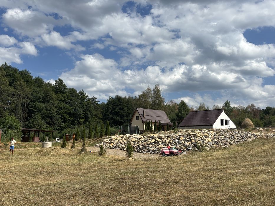 Cabană Rustică de inchiriat/ciubăr/retras