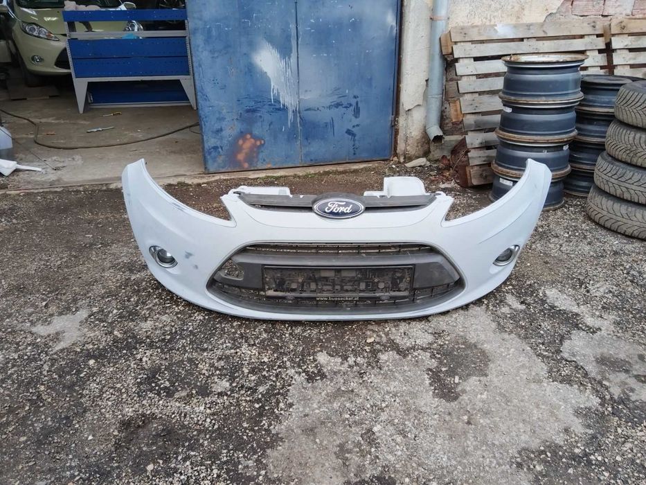 Предна Оборудвана броня FORD FIESTA 2009-2013г