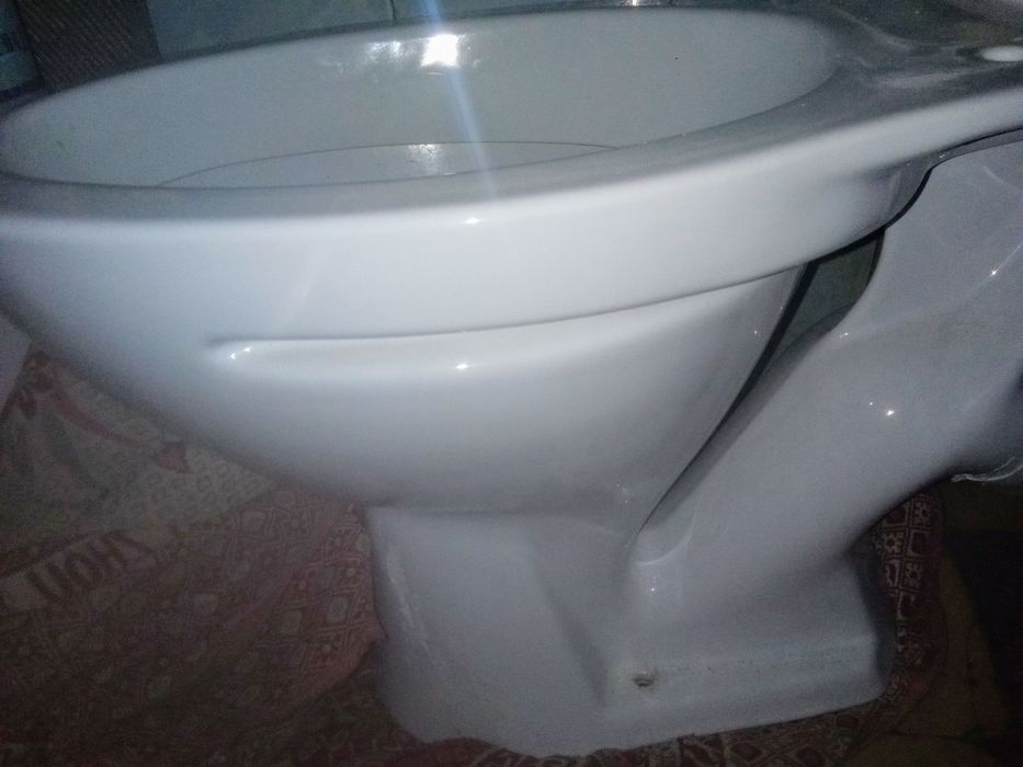 Унитаз без бачка