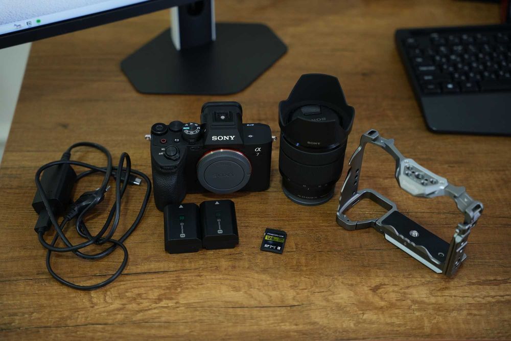 sony A7 4 kamera sotiladi , yangidek