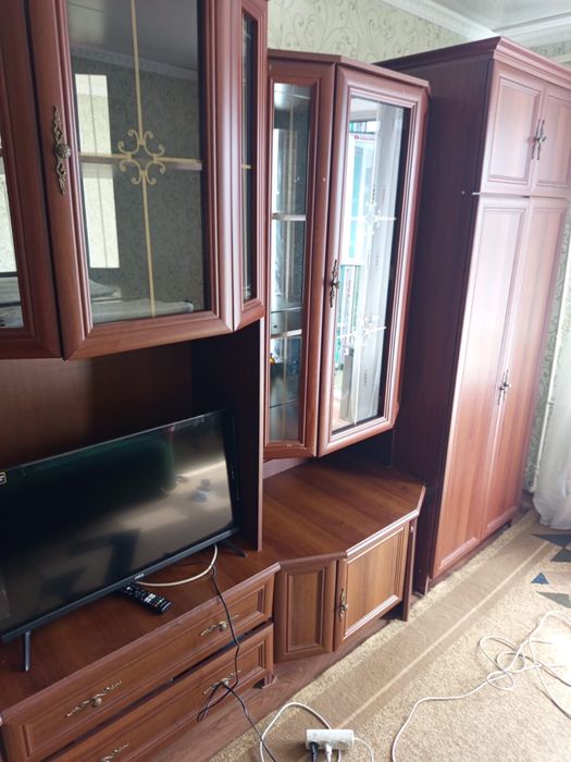 Продам стенку для гостинной