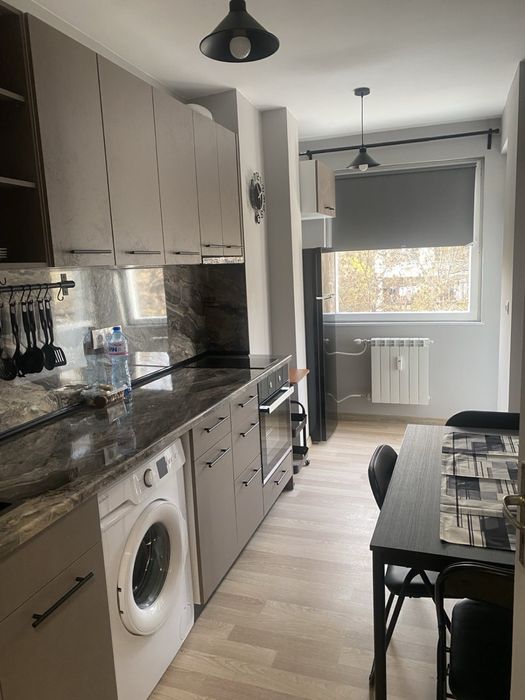 Дава се под наем Едностаен апартамент в София, Банишора - 42 кв.м за 561 € - Снимка #3