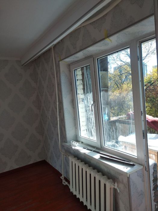 Сдам галерейку только семье