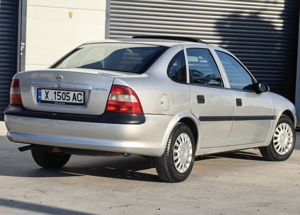 Opel Vectra 1.6 mono