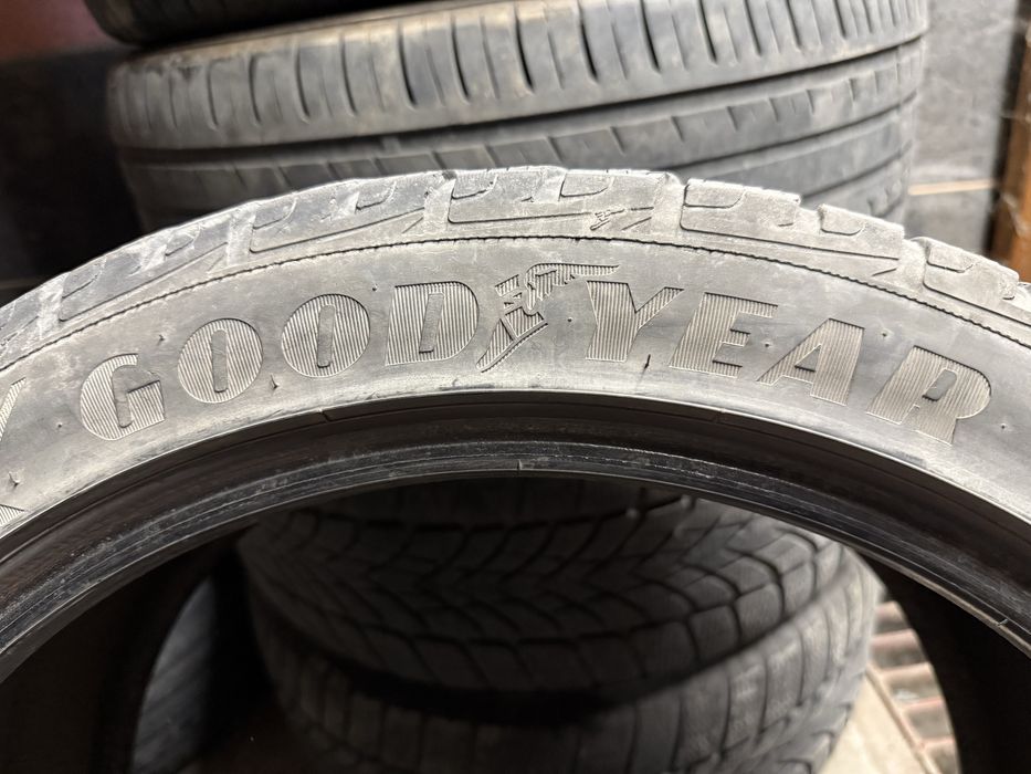 Goodyear 265/40/20