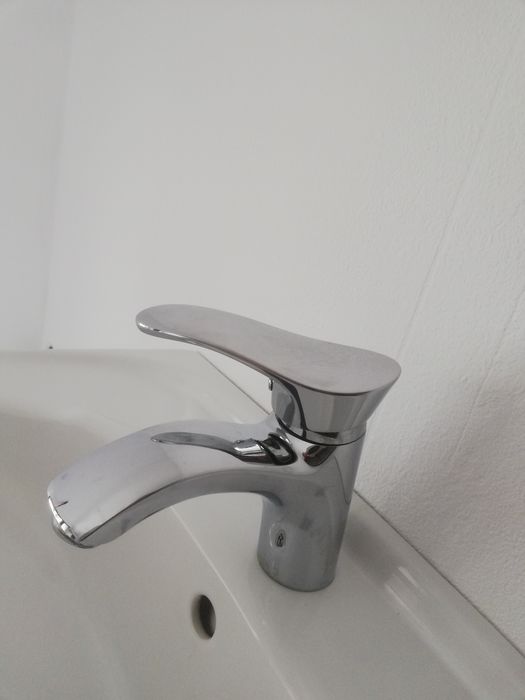 Chiuvetă + Baterie + Picior