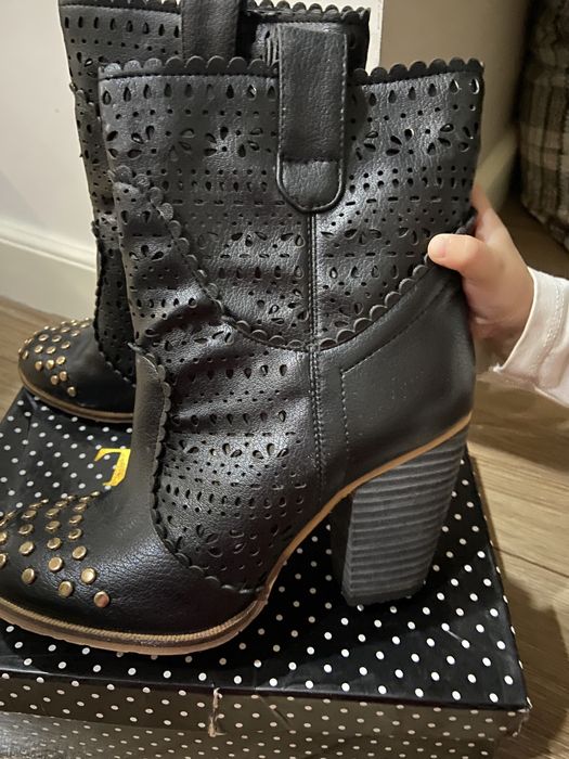 Продам Обувь дешево