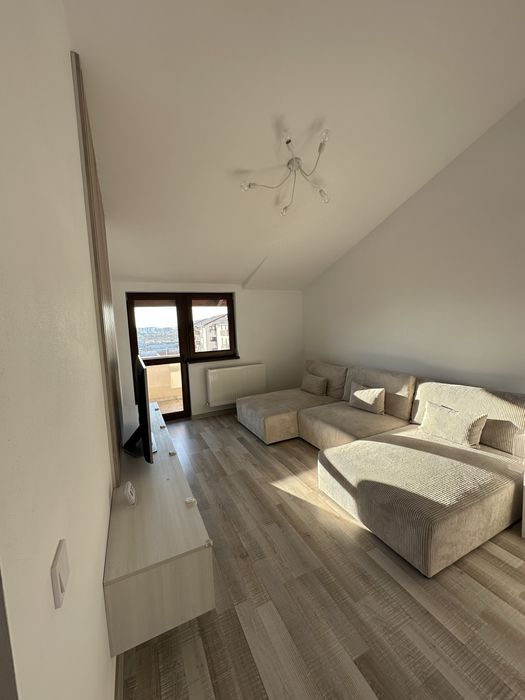 Vand garsoniera full mobilata