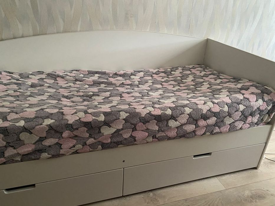Продам. 2 кровати