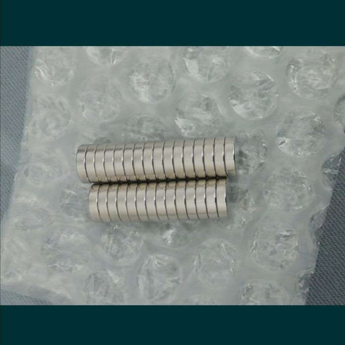 Неодимовые магниты свермощные.