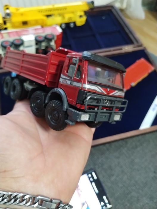 Jucărie Mercedes-Benz 4 Axe