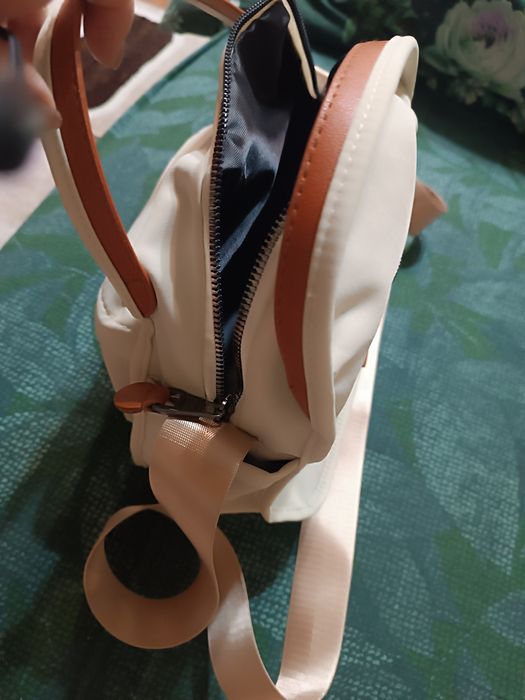 Продам сумку  новая.