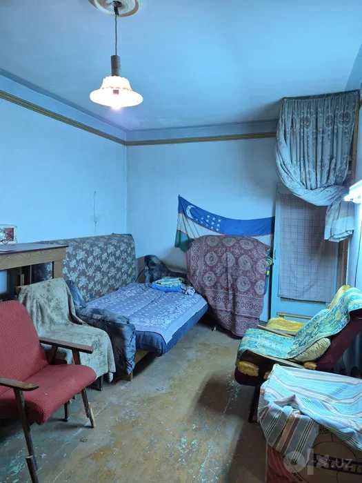 НИЗКАЯ ЦЕНА Юнусабад 8, 2/1/4 50м2 Не Торец Ор-р: Круг Юнусобод