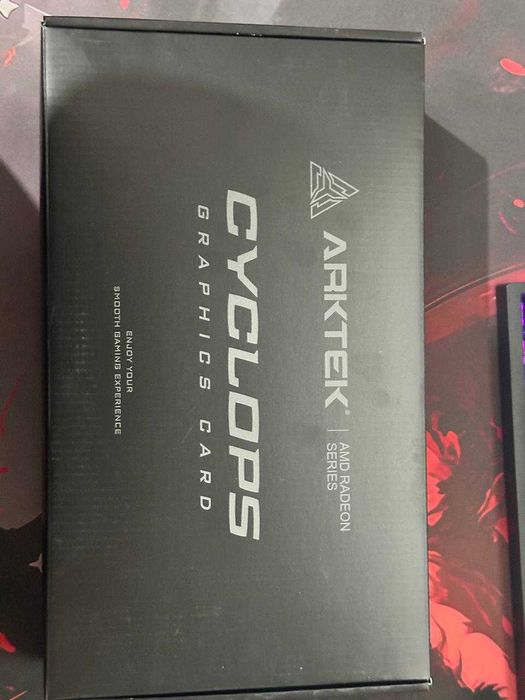 Продам видеокарту Arktek Radeon RX 580 8GB (Б/У 1 месяц, коробка есть)