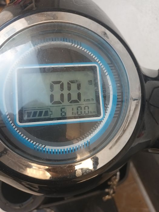 Scuter electric  fara permis