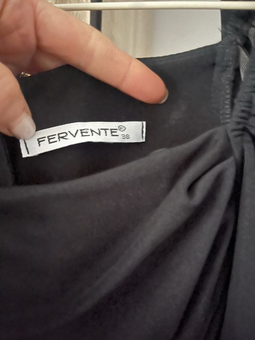 Rochie neagra , fara curea inclusa