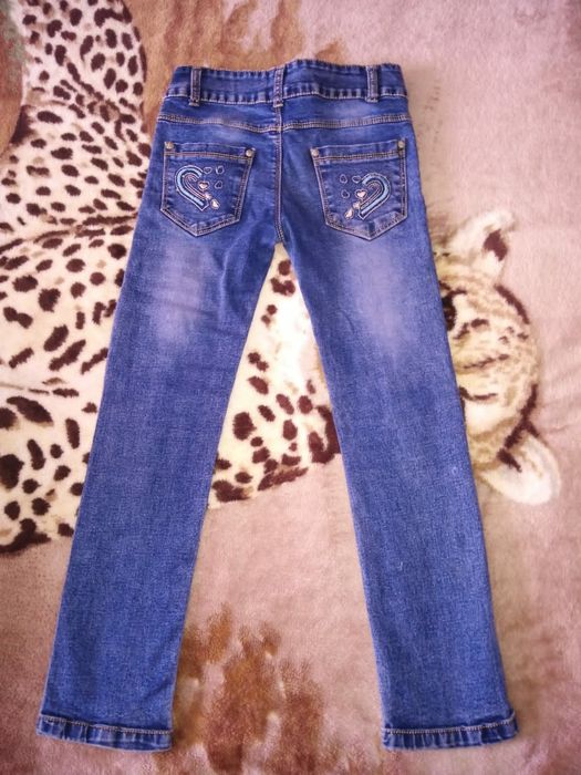 Джинсы на девочку