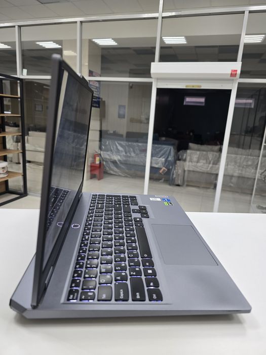 Ноутбук Lenovo LOQ 83GS