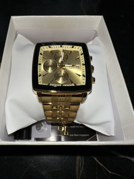 Продам часы мужские кварцевые.