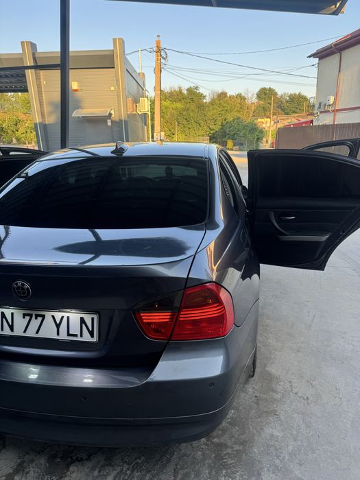 BMW 3 Series 2005 — imagine 4