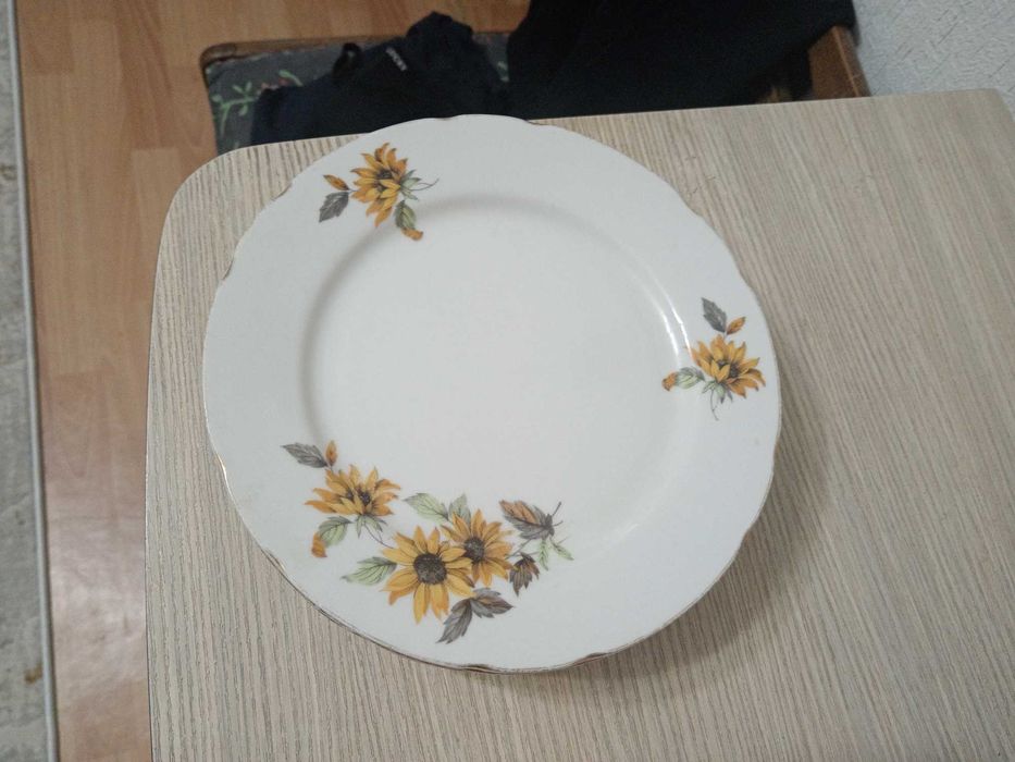 продам тарелки, ссср, чешские,
