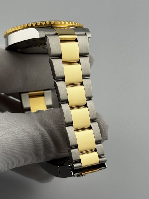 Наручные часы Rolex Submariner Yellow Rolesor